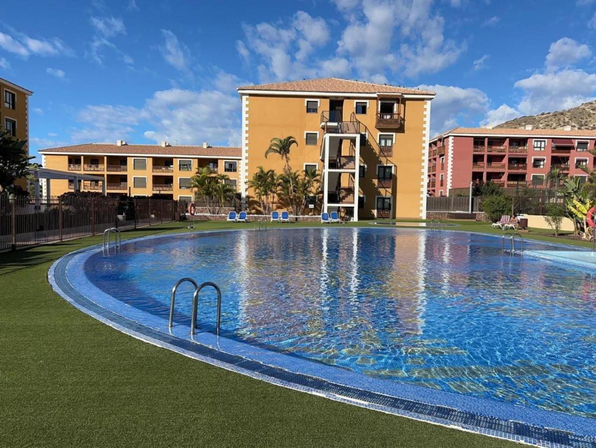 Sunset Palm Mar - Family Friendly Suites Экстерьер фото